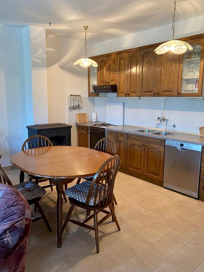 Apartmani Luka Zrnovo Екстер'єр фото